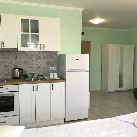 La 2 4* Царево