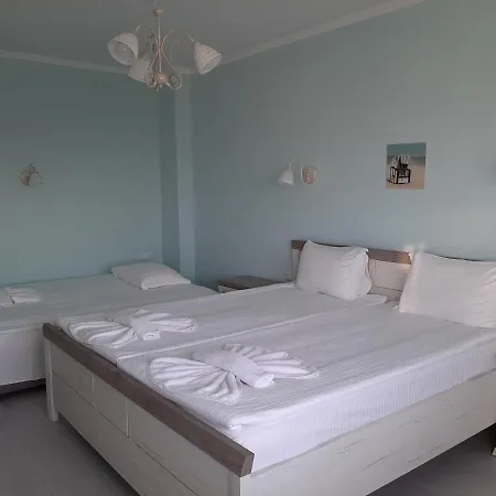 La 2 4* Царево