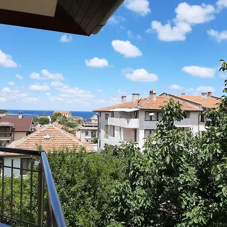 Апартхотел La 2 Царево