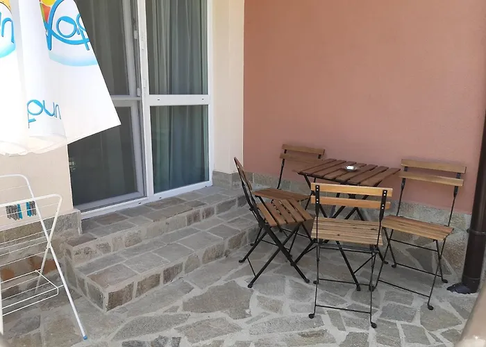 Aparthotel La 2 Tsarevo