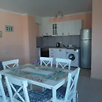 Aparthotel La 2 3*