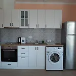 La 2 Aparthotel