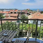 La 2 Aparthotel Tsarevo