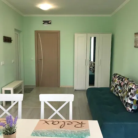 شقة فندقية La 2 4*