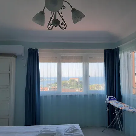Aparthotel La 2 3*
