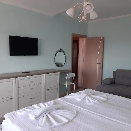 Aparthotel La 2