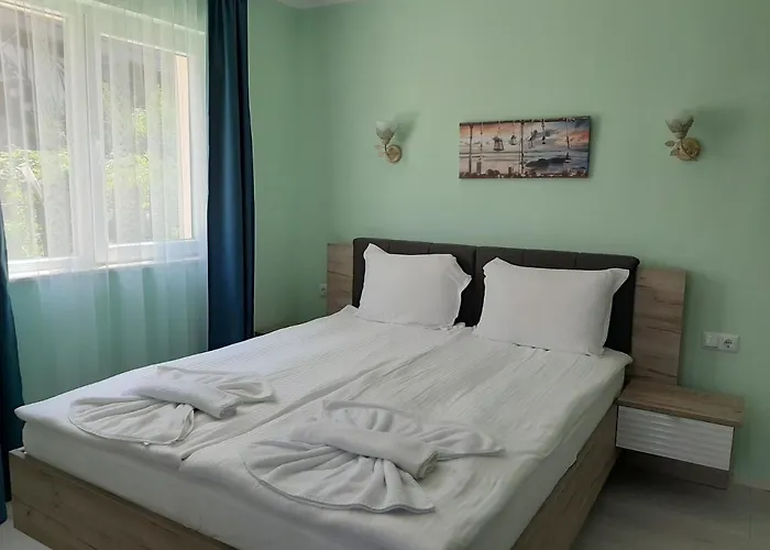 La 2 מלון דירות